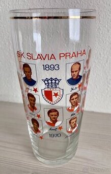 Sklenička Slavia Praha - tým r. 1970 - 1