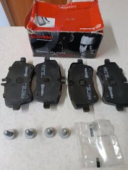 Brzdové destičky Brembo