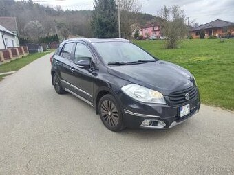 Suzuki SX4 S-CROSS 1,6 benzín