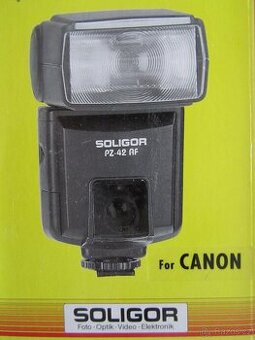 Blesk Soligor PZ 42 AF pro Canon-Nový fotokomora