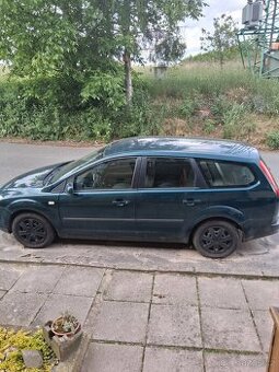 Ford Focus 1.6 benzin