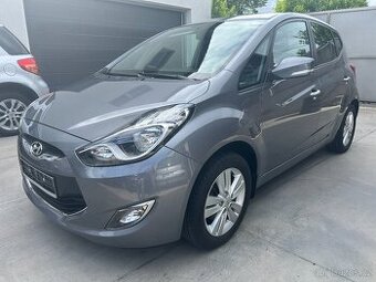 HYUNDAI ix20 1.4i 66 KW PDC TEMPOMAT VYHŘ.SEDADLA 2xALU KOLA