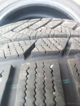 235/45 R18 98V Continental TS 850