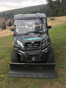 CF moto - UTV 830