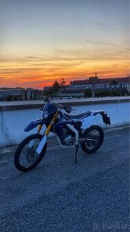 Rieju Mrt 125