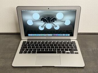 Macbook Air 11" 2015 / I5 / 4GB / 128GB - DPH