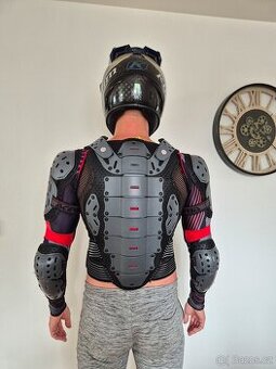 Acerbis koerta 2.0 chranicova vesta XXL.