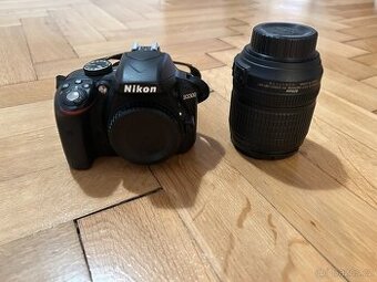 Nikon D3300 + AF-S Nikkor 18-105 mm