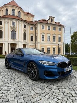 BMW M850i xDrive G15 – 390 kW • Carbon Core • Le Mans Blue I