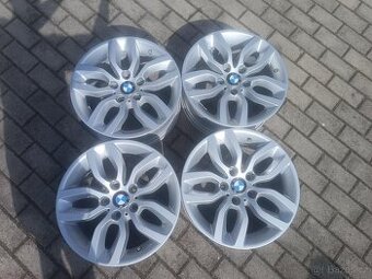 251. Originál ALU kola BMW R17 5x120