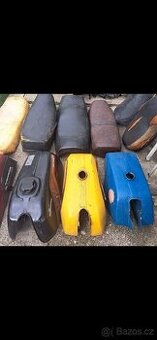 Prodám soubor náhradních dílů na motorky jawa, atd...