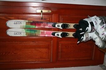 lyže Scott 155 cm , hadia koža