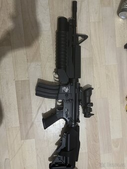 Prodám Airsoft Zbran