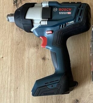 Rázový utahovák - Bosch GDS 18V-1050 H Professional