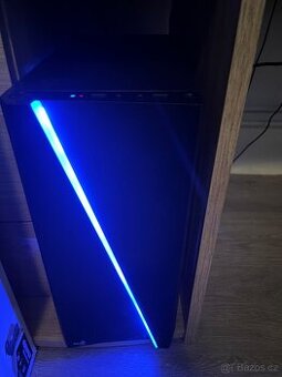 Intel i7, 16GB,rx6650xt