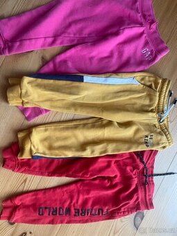 Sada dětských teplaku