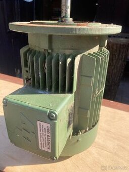 Motor 2,2kW 2800 otáček