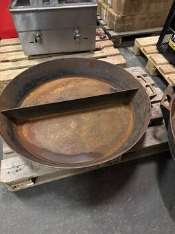 Litinová pánev 94cm prumer. 15 cm výška