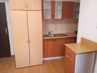 Garsonka nová vybavena - 1