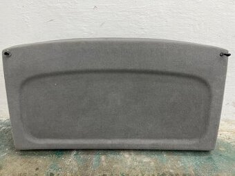 Plato do kufru golf 4