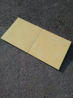 Dlažba 30 x 30.