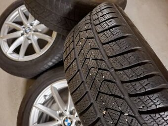 Original ZIMNÍ zánovní sada 17" BMW X1 style 560