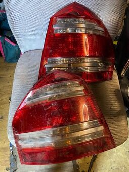 Zadni svetla mercedes w164. W123