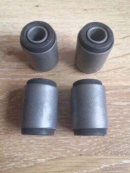 Sada silenbloků zadního ramene Fiat 850 - 1