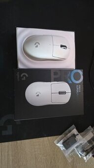 Logitech PRO X Superlight 2, bílá