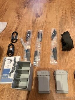 DJI Mini 4 Pro Fly More Combo (DJI RC 2)