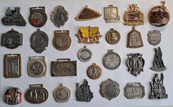 MIX turistických řádů, medailí, odznaků - 29 kusů