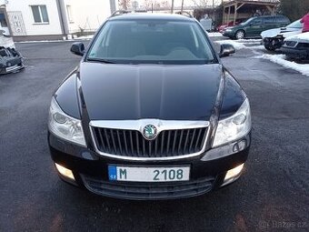 Škoda Octavia 2 combi 2.0Tdi, 103kw, ,2012,KRÁSNÁ,DSG,XENON-