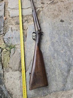 KRÁSNÁ HISTORICKÁ DAMAŠKOVA BROKOVNICE LANCASTER 16