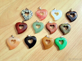 nové velké přívěsky srdíčka srdce vykrajovaná přír. minerál