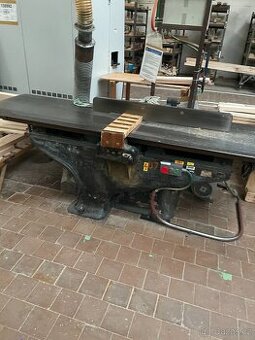 Srovnávačka  60 cm  v provozu