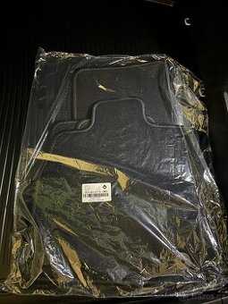 Škoda Octavia IV combi/liftback - Originální textil. koberce