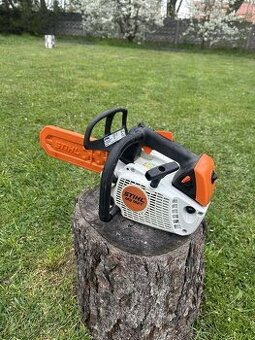 Jedno ruční pila stihl ms192t