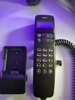 Autotelefon BOSCH Cartel - sluchátko + držák (BMW E38, E39,