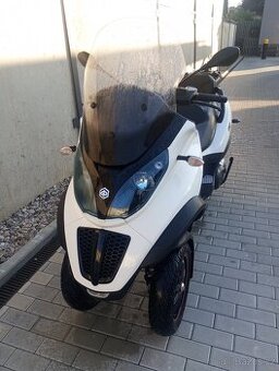 Piaggio MP3 500 Sport