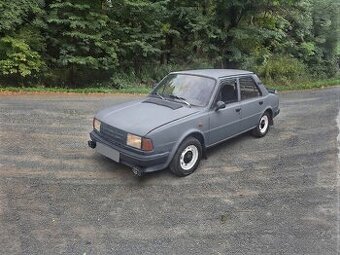raritní Škoda 130 L se zapsanými výjimkami v TP