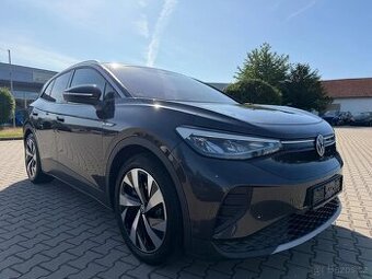 Volkswagen iD.4 PRO 150kw,LED,tažné,tepelko,kamera,82kwh