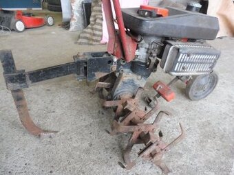 prodám malotraktor vari, rotavátor a sekačku