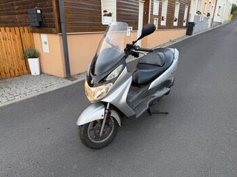 Suzuki Burgman 125 r.v.2005 stk5/27