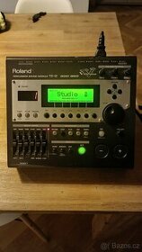 Prodám bicí modul Roland TD12 - 1