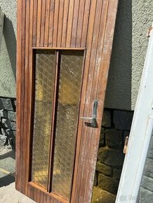 Prodám zachovalé vchodové palubkové dveře