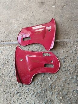 Plechy motoru Jawa