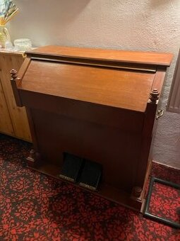 Harmonium z 19. stol. -funkční