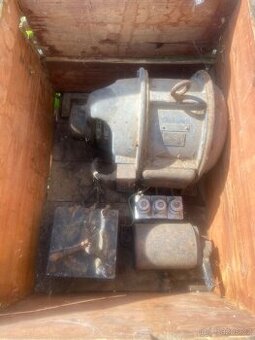 Starý motor AEG 5,5 kW