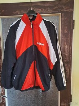 BUNDA ADIDAS V PĚKNÉM STAVU ZA SKVĚLOU CENU