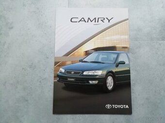 Toyota Camry - CZ prospekt - doprava v ceně